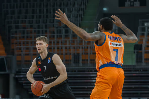 球将进攻从 球将进攻从