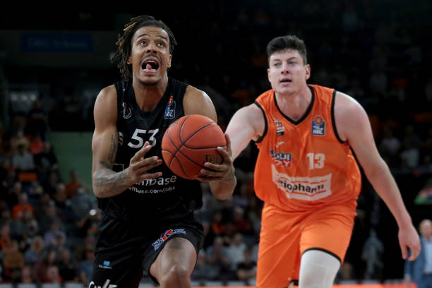 湖人应变得 湖人应变得